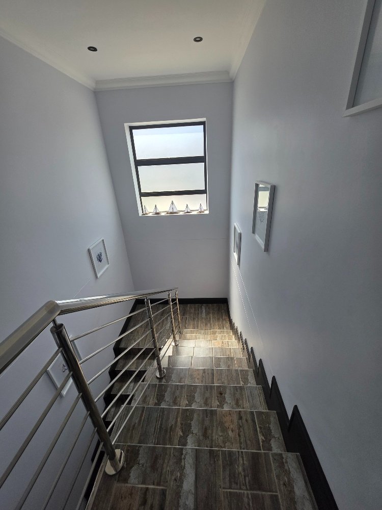 2 Bedroom Property for Sale in Outeniquasbosch Western Cape